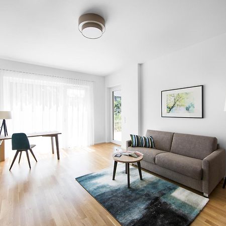 Livingroom Bad Homburg Boardinghouse Bad Homburg vor der Hoehe Exterior photo